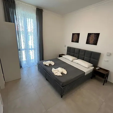 Ania 3* Специя