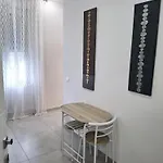 Πανσιόν Ania 3*